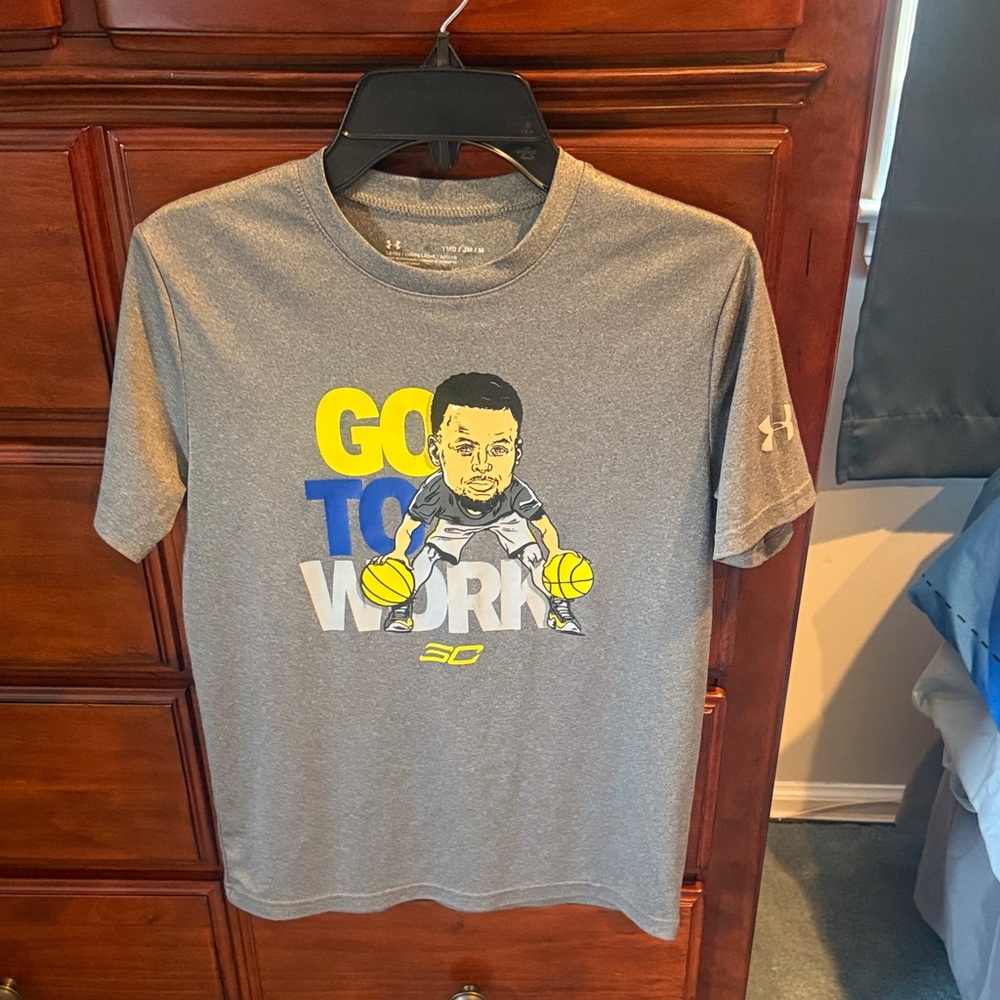Under Armour Gray Graphic boys T-Shirt with Blue and Yellow Accents